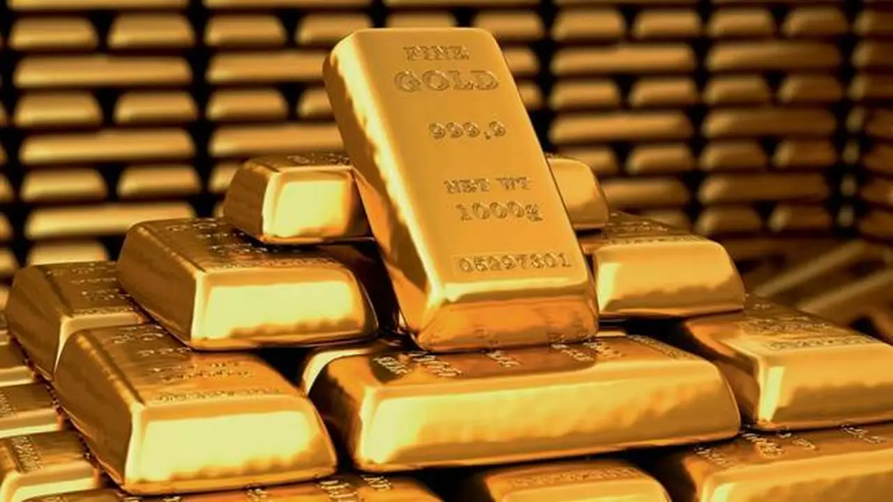 تراجع الذهب إلى ما دون 5000 دولار متأثراً بصعود مؤشر الدولار الأمريكي